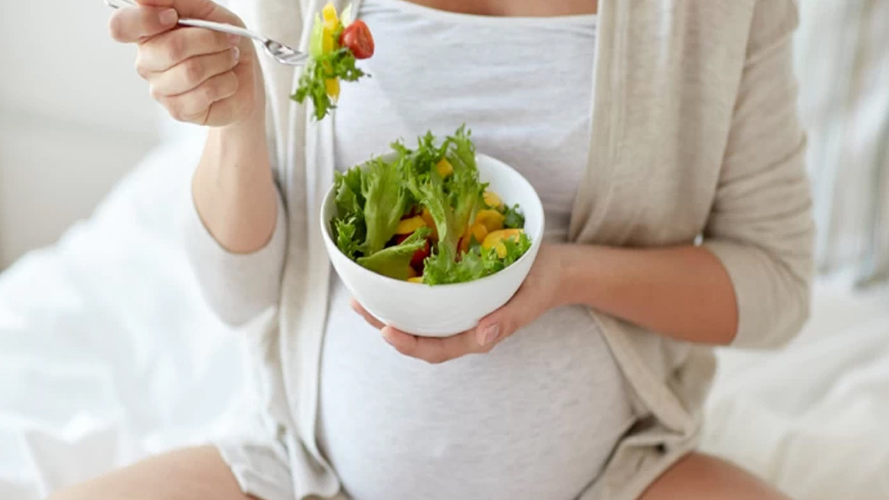 salad pregnant.jpg